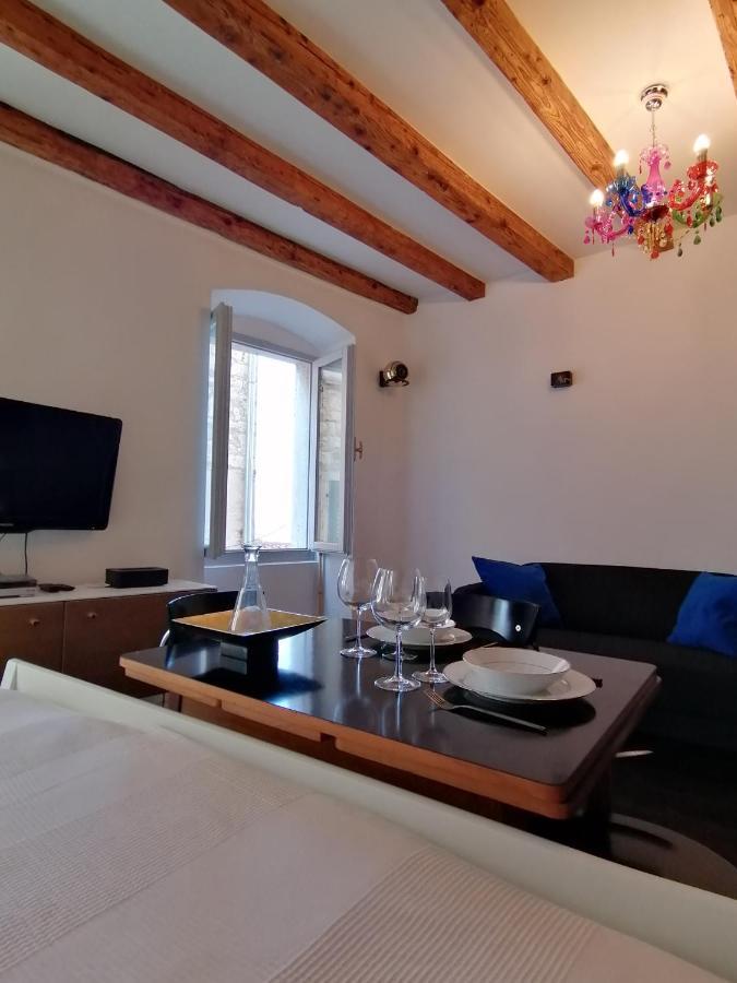Glamour Apartment Sea View Rovinj Bagian luar foto