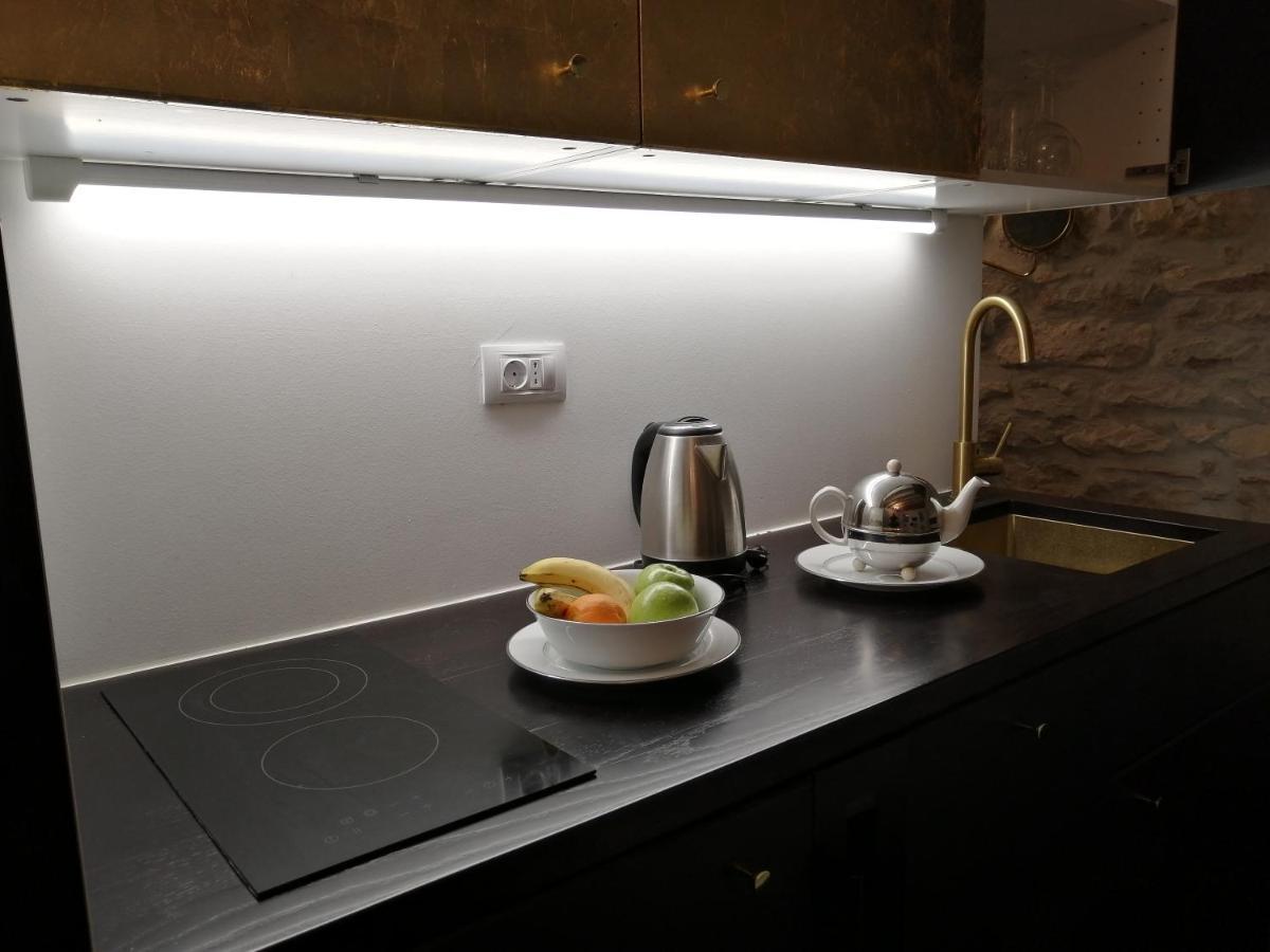 Glamour Apartment Sea View Rovinj Bagian luar foto