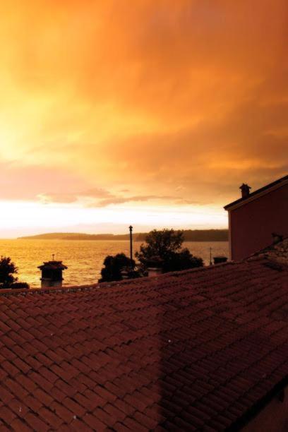 Glamour Apartment Sea View Rovinj Bagian luar foto