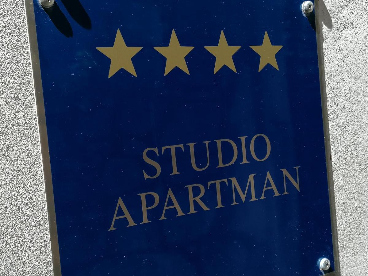 Glamour Apartment Sea View Rovinj Bagian luar foto